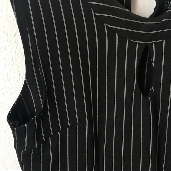 Black striped sleeveless formal blouse - Picture 4 of 5